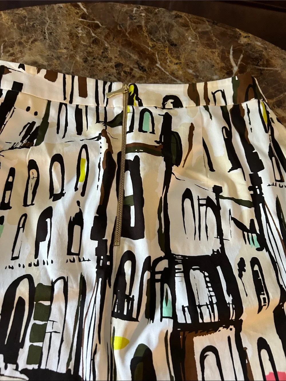 Kate Spade, Havana Cuba ,Printed City-Scape Pencil Skirt in multicolored.